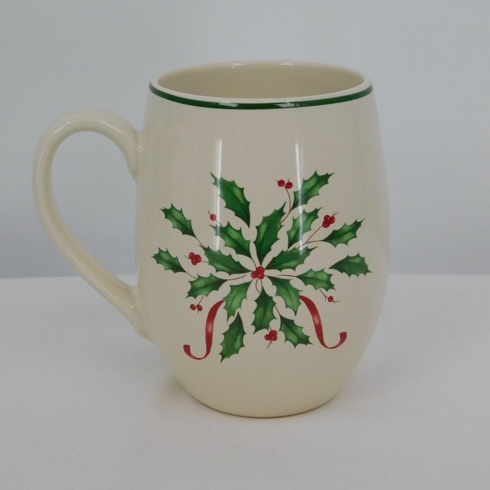 Lenox Holiday 18 oz Cocoa Mug Christmas Holly Motif 4.75" Tall New in Box - Picture 4 of 10